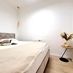 Amber Dunes Apartamentai Daukanto G Palanga